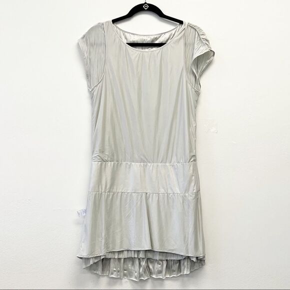 Theory Denatria Full Mooth Silver Crinkle Satin Drop Waist Mini Dress Size Small - Picture 11 of 14
